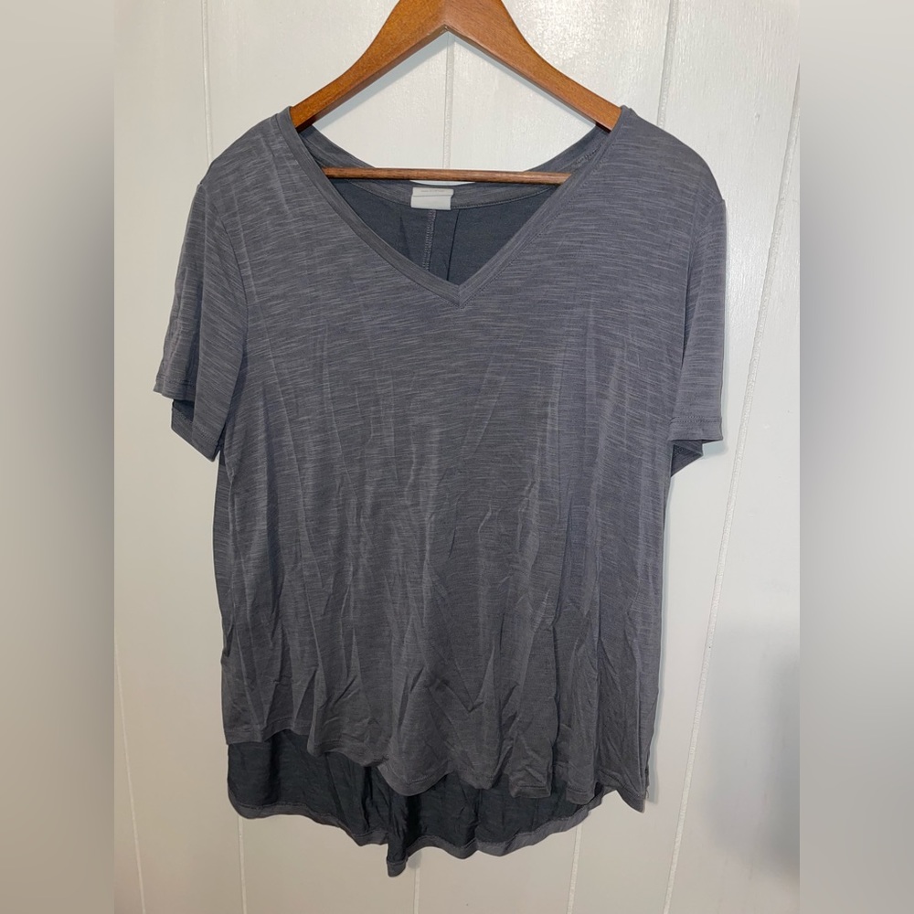 Grey high low tee